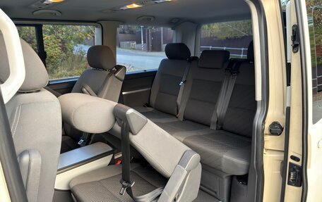 Volkswagen Multivan T5, 2011 год, 1 900 000 рублей, 12 фотография