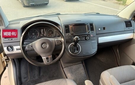 Volkswagen Multivan T5, 2011 год, 1 900 000 рублей, 11 фотография