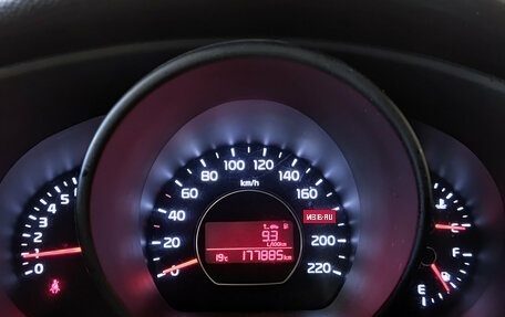 KIA Soul II рестайлинг, 2014 год, 977 000 рублей, 17 фотография