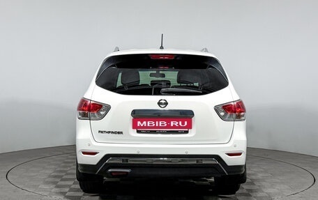 Nissan Pathfinder, 2015 год, 1 450 000 рублей, 6 фотография