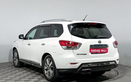 Nissan Pathfinder, 2015 год, 1 450 000 рублей, 7 фотография