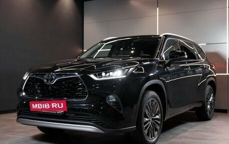 Toyota Highlander, 2026 год, 5 500 000 рублей, 2 фотография