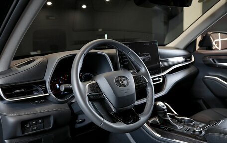 Toyota Highlander, 2026 год, 5 500 000 рублей, 9 фотография
