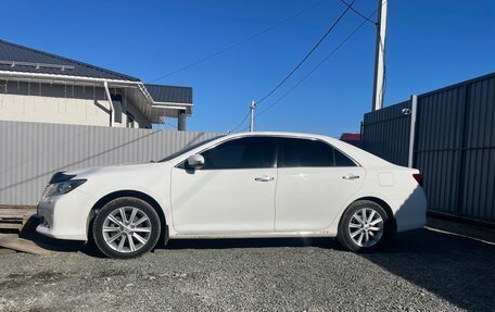 Toyota Camry, 2013 год, 1 690 000 рублей, 2 фотография