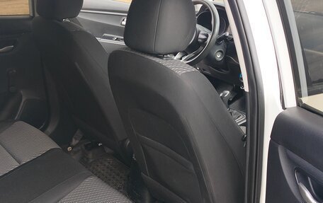 KIA Rio IV, 2017 год, 820 000 рублей, 3 фотография