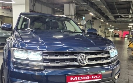 Volkswagen Teramont I, 2018 год, 4 750 000 рублей, 2 фотография