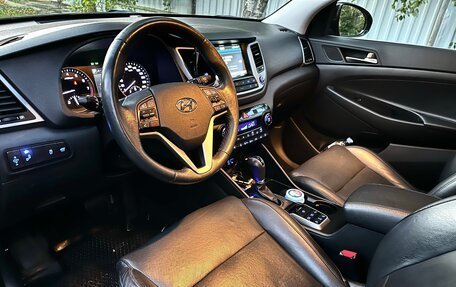 Hyundai Tucson III, 2017 год, 1 990 000 рублей, 13 фотография