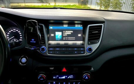 Hyundai Tucson III, 2017 год, 1 990 000 рублей, 21 фотография