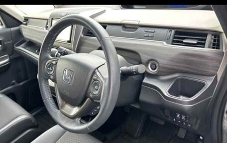 Honda Freed II, 2020 год, 1 700 050 рублей, 2 фотография