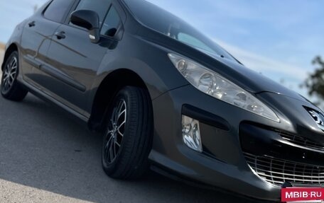 Peugeot 308 II, 2010 год, 530 000 рублей, 2 фотография