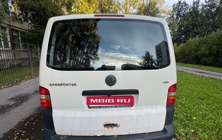 Volkswagen Transporter T5 рестайлинг, 2007 год, 750 000 рублей, 4 фотография