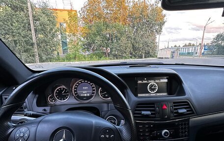Mercedes-Benz E-Класс, 2009 год, 910 000 рублей, 12 фотография