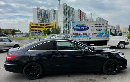 Mercedes-Benz E-Класс, 2009 год, 910 000 рублей, 7 фотография