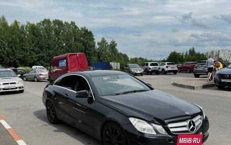 Mercedes-Benz E-Класс, 2009 год, 910 000 рублей, 5 фотография