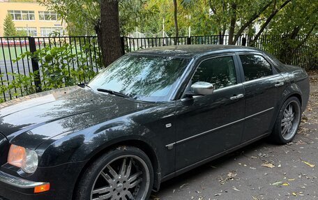 Chrysler 300C II, 2006 год, 1 400 000 рублей, 2 фотография