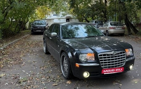 Chrysler 300C II, 2006 год, 1 400 000 рублей, 5 фотография