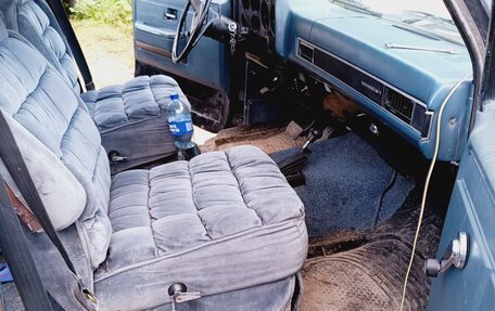 Chevrolet Suburban VIII, 1991 год, 2 100 000 рублей, 9 фотография