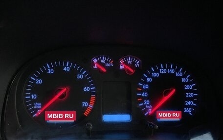 Volkswagen Golf IV, 2002 год, 180 000 рублей, 12 фотография