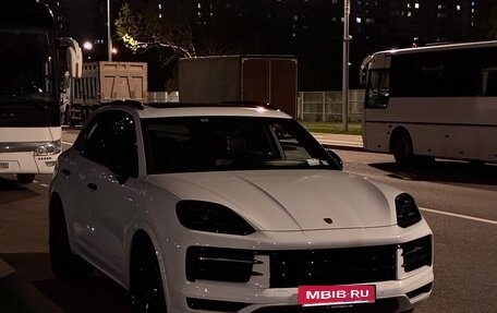 Porsche Cayenne III, 2023 год, 10 400 000 рублей, 2 фотография