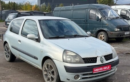 Renault Clio III, 2003 год, 85 000 рублей, 1 фотография
