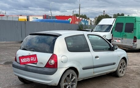 Renault Clio III, 2003 год, 85 000 рублей, 5 фотография