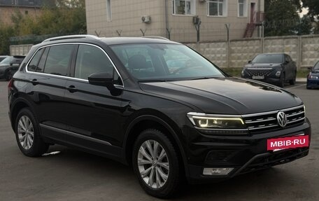 Volkswagen Tiguan II, 2017 год, 2 090 000 рублей, 11 фотография