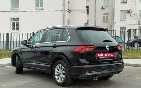 Volkswagen Tiguan II, 2017 год, 2 090 000 рублей, 7 фотография