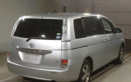 Toyota ISis I, 2014 год, 1 400 000 рублей, 8 фотография
