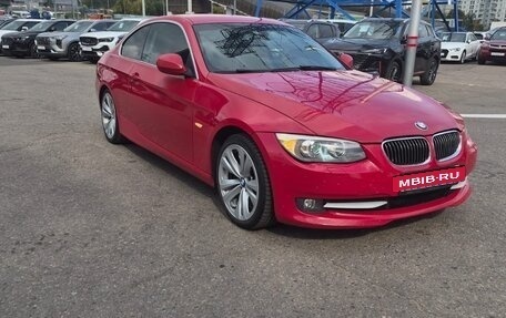 BMW 3 серия, 2011 год, 1 170 000 рублей, 3 фотография