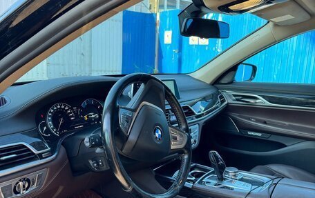 BMW 7 серия, 2017 год, 3 250 000 рублей, 10 фотография