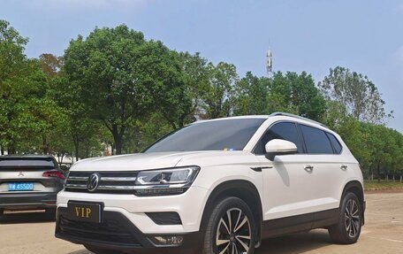 Volkswagen Tharu, 2022 год, 1 818 000 рублей, 1 фотография