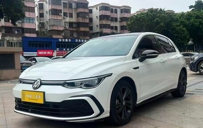 Volkswagen Golf VIII, 2023 год, 1 880 000 рублей, 1 фотография