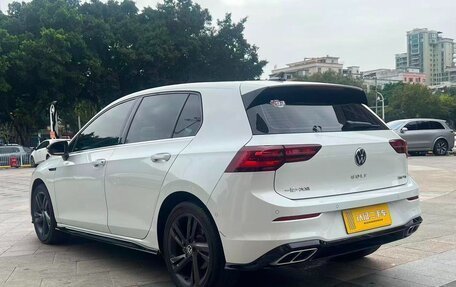 Volkswagen Golf VIII, 2023 год, 1 880 000 рублей, 6 фотография