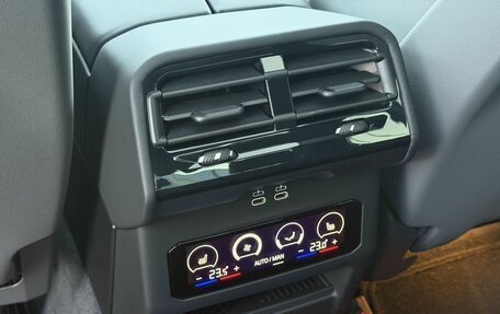 BMW 5 серия, 2025 год, 8 100 000 рублей, 31 фотография