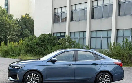 Ford Escort, 2022 год, 990 222 рублей, 7 фотография