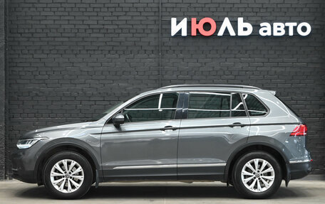 Volkswagen Tiguan II, 2021 год, 2 900 000 рублей, 8 фотография