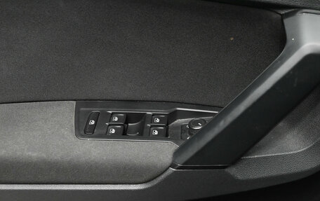 Volkswagen Tiguan II, 2021 год, 2 900 000 рублей, 14 фотография