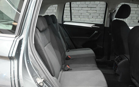 Volkswagen Tiguan II, 2021 год, 2 900 000 рублей, 12 фотография
