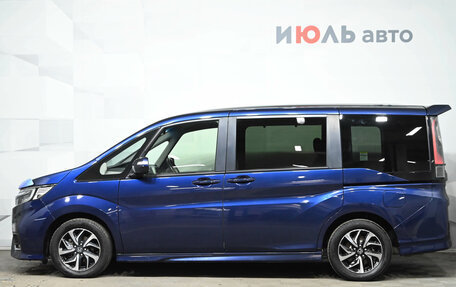 Honda Stepwgn IV, 2018 год, 2 400 000 рублей, 7 фотография