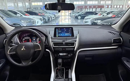 Mitsubishi Eclipse Cross, 2023 год, 1 950 700 рублей, 7 фотография
