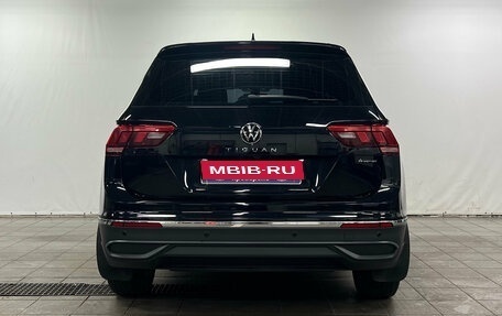 Volkswagen Tiguan II, 2022 год, 3 150 000 рублей, 6 фотография