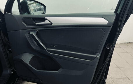 Volkswagen Tiguan II, 2022 год, 3 150 000 рублей, 10 фотография