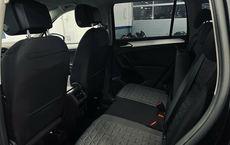 Volkswagen Tiguan II, 2022 год, 3 150 000 рублей, 9 фотография