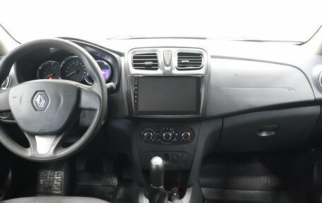 Renault Logan II, 2015 год, 677 000 рублей, 7 фотография