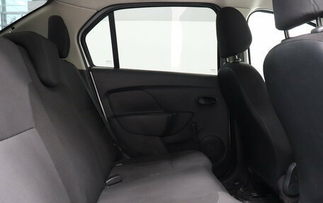 Renault Logan II, 2015 год, 677 000 рублей, 14 фотография