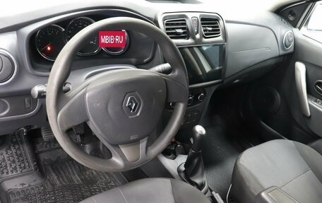Renault Logan II, 2015 год, 677 000 рублей, 8 фотография