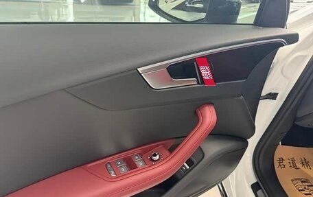 Audi A4, 2024 год, 2 535 000 рублей, 8 фотография