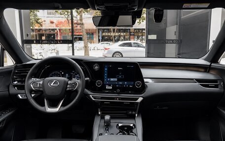 Lexus RX IV рестайлинг, 2025 год, 6 800 002 рублей, 9 фотография