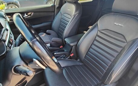 KIA Cerato IV, 2020 год, 2 300 000 рублей, 7 фотография