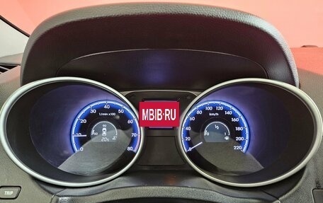 Hyundai ix35 I рестайлинг, 2012 год, 930 000 рублей, 10 фотография